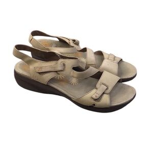 Dansko Irene sandals strappy tan light brown Sand Leather Upper Adjustable EU 41